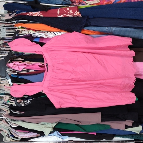 NWOT Lane Bryant Classic Square-Neck Embroidered Tank in Pink 🩷 Size 18W - Picture 4 of 8